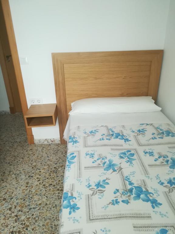 Hostal Paco Pepe Conil De La Frontera Kültér fotó