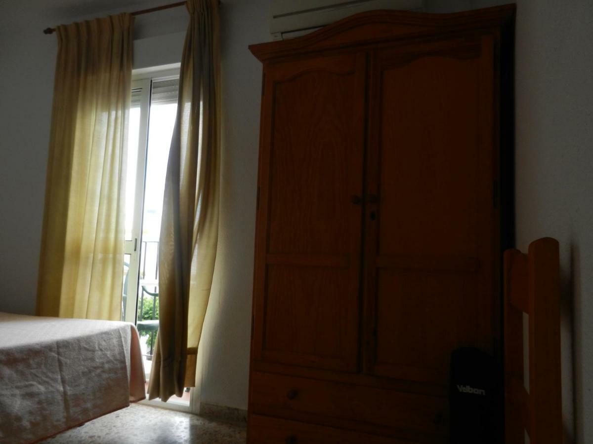 Hostal Paco Pepe Conil De La Frontera Kültér fotó